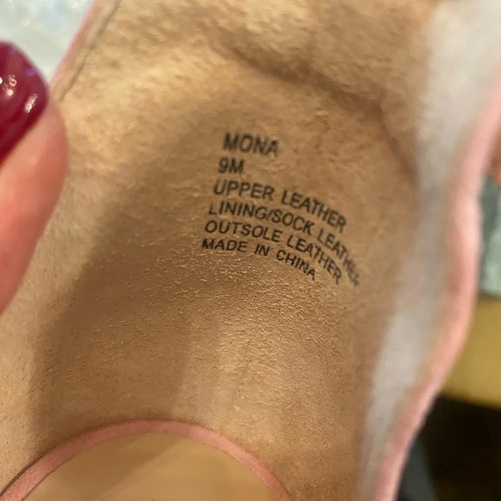 Kate Spade Pink Suede Mona Block Heel New in Box size 9